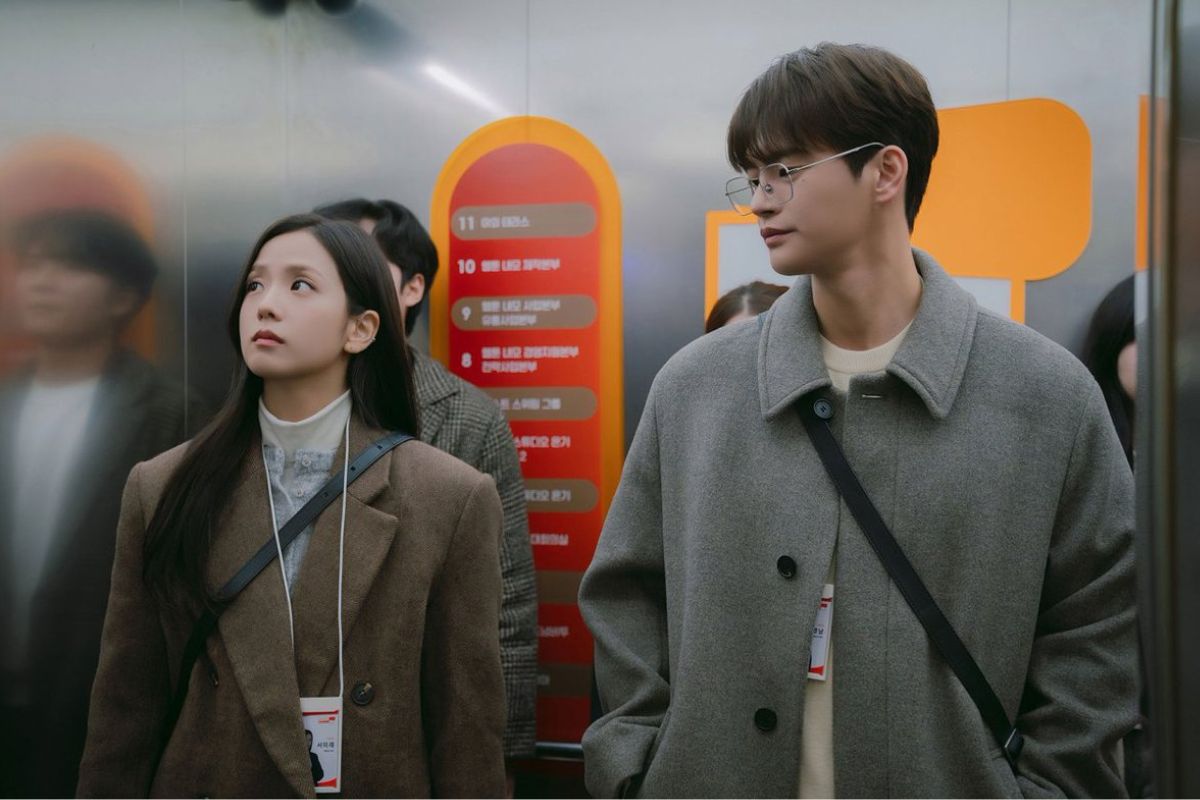 Jisoo and Seo In-guk's 'Boyfriend on Demand' debuts with a 95% rating on Rotten Tomatoes