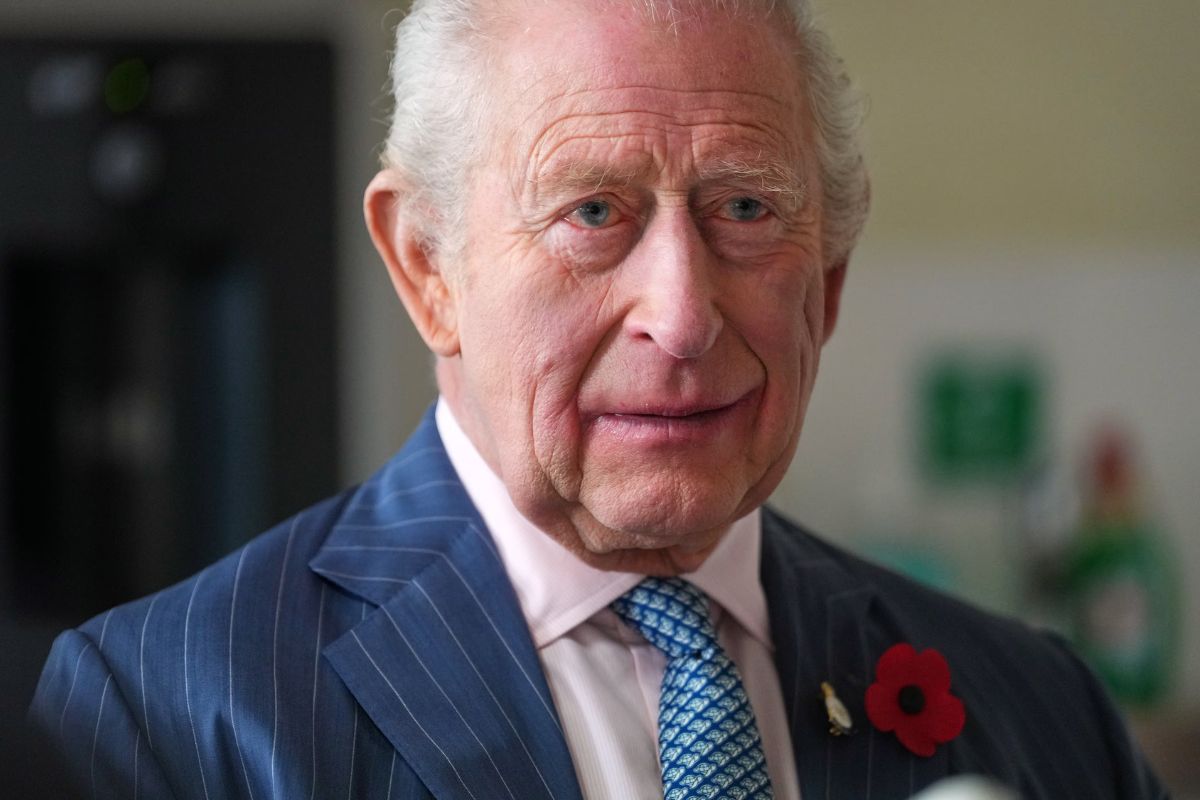 The king might be preparing William for his new role 