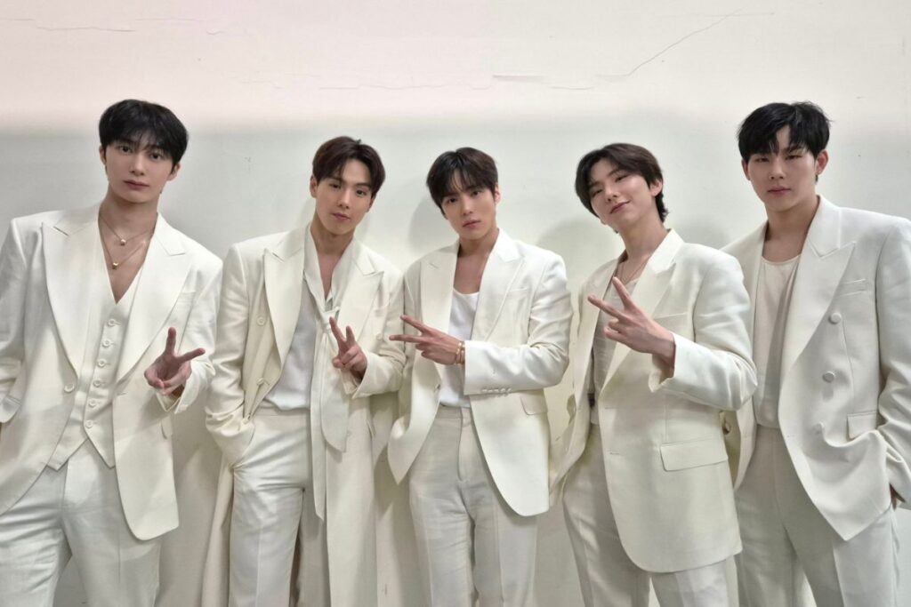 MONSTA X releases poster ahead of their English comeback, “Unfold”