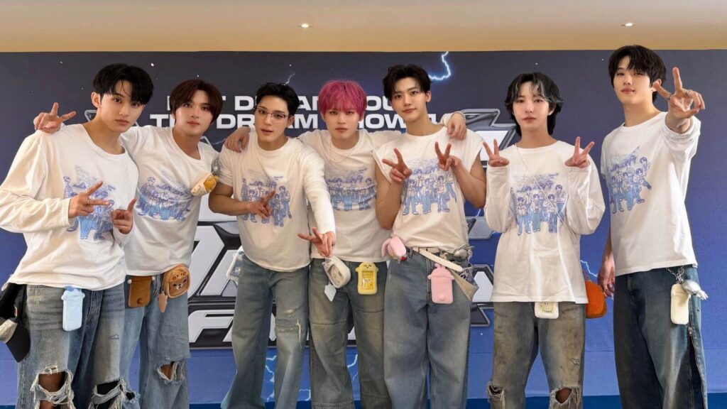 NCT DREAM members cry uncontrollably on stage, sparking concern