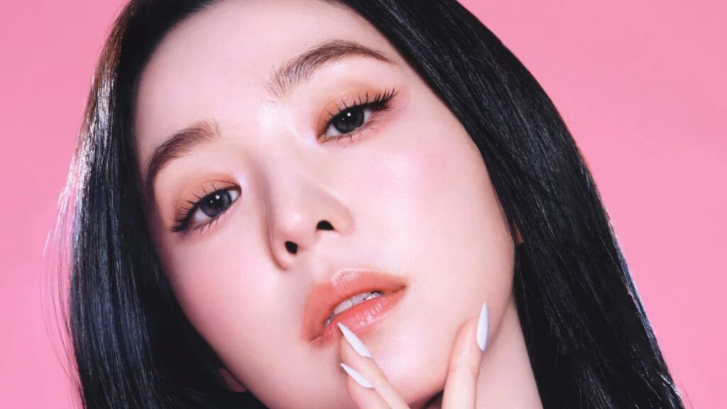 Red Velvet's Irene parodies advertisements in new “Biggest Fan” teaser