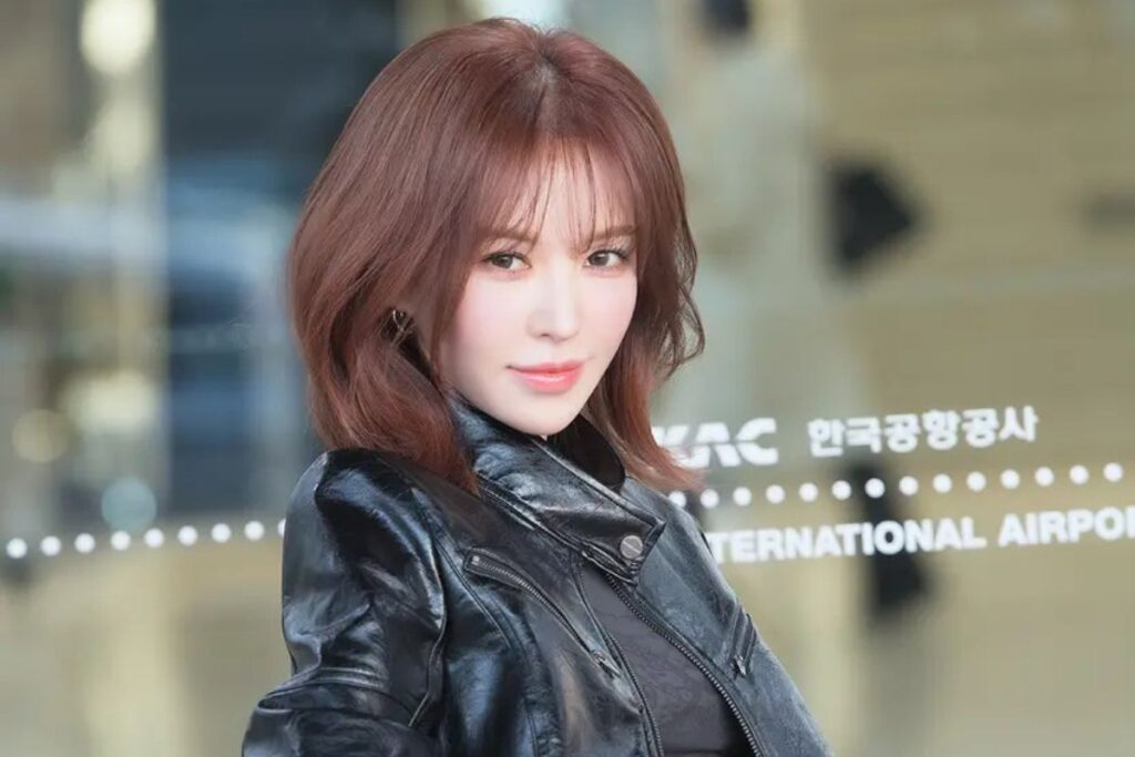 Red Velvet's Wendy keeps her promise and attends the wedding of a fan from her debut