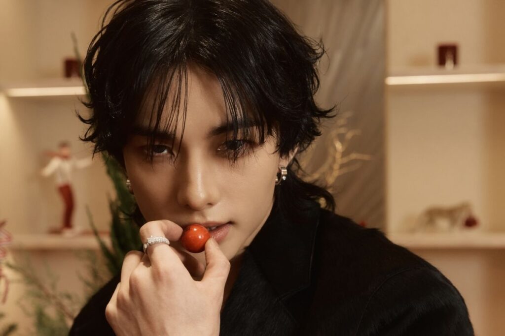 Stray Kids’ Hyunjin departs for Paris to attend the Dior Fall–Winter 2026 fashion show