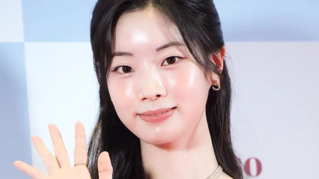 TWICE's Dahyun halts the group activities due to an ankle injury