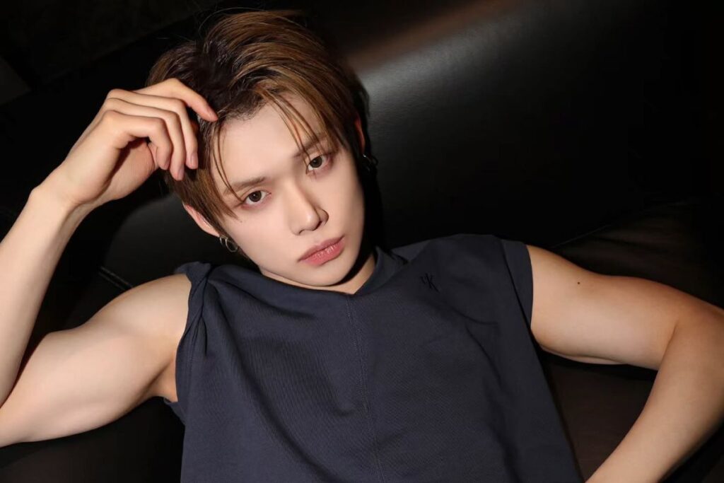 TXT's Yeonjun breaks social networks by taking off his shirt in a recent concert TXT's Yeonjun breaks social networks by taking off his shirt in a recent concert