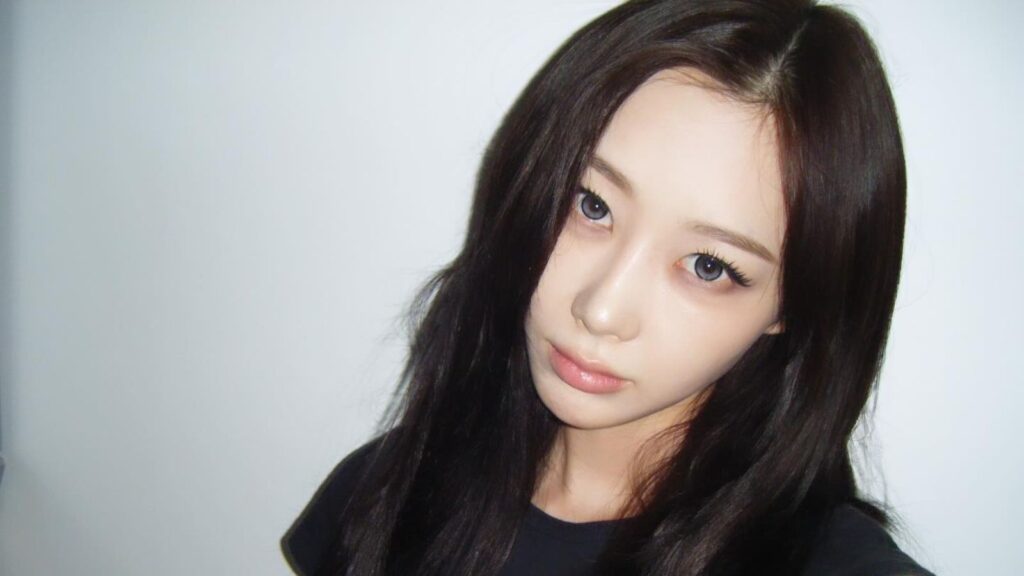 Aespa's Giselle goes viral for calling a viewer 'Btch' on livestream