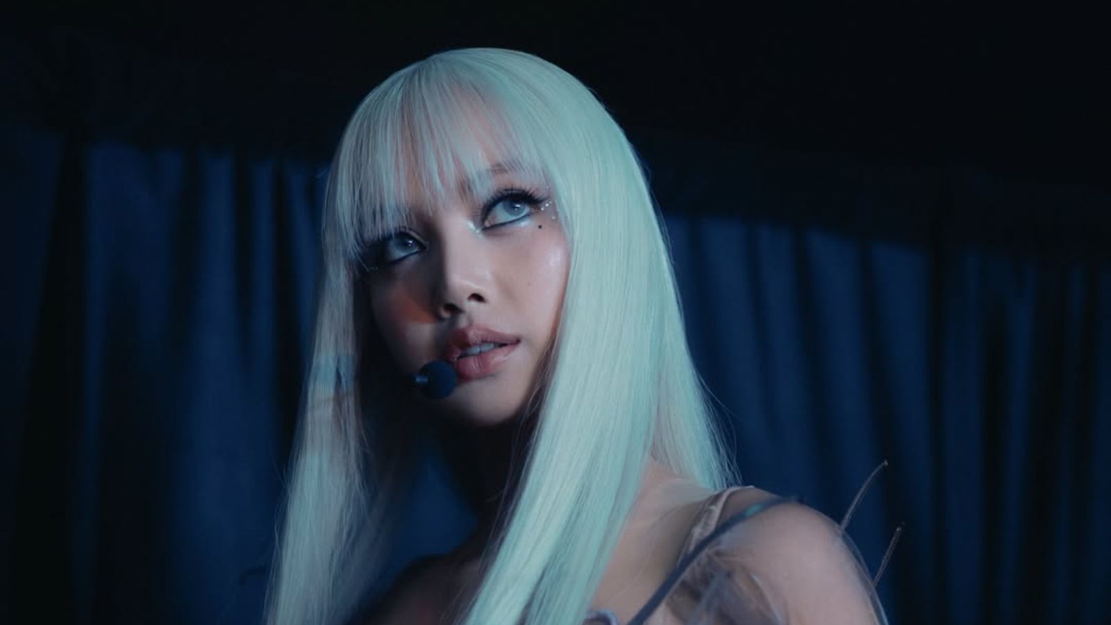 Lisa's residency ready to kick off in November in the United States