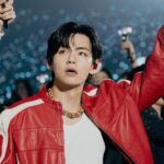 BTS' V plays catch with ARMY during Tampa Day 2 soundcheck
