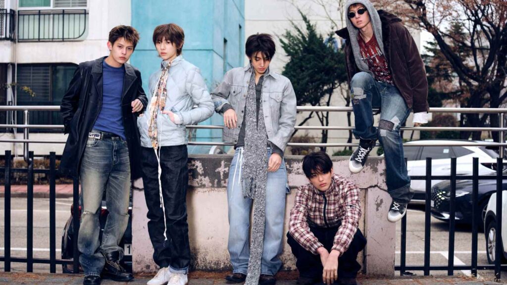 CORTIS reveals studio version concept photos for “GREENGREEN”