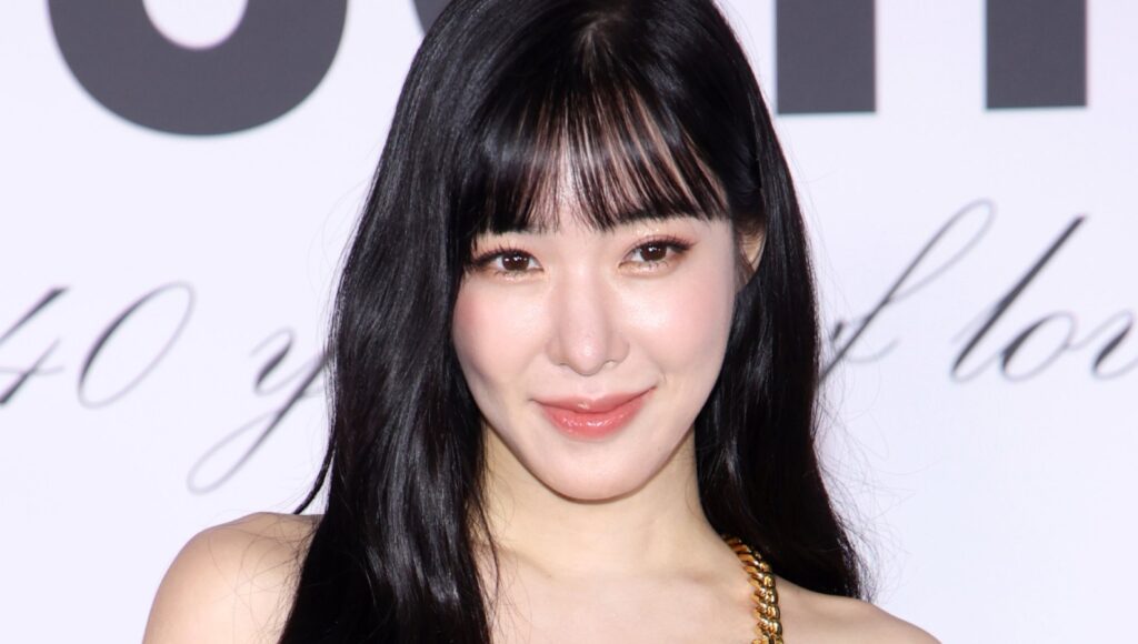 Girls’ Generation member Tiffany Young signs with a new agency for solo career anniversary