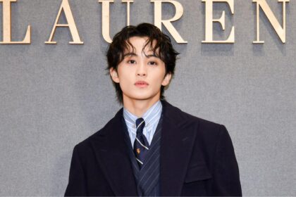 Mark sends his first direct messages to fans after leaving NCT