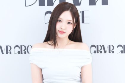 TWICE's Nayeon went viral for struggling at trying to wink