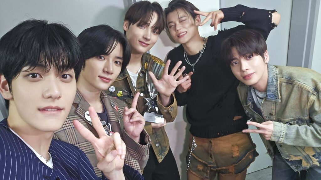 TXT reaches amazing third win with “Stick With You” on Music Bank