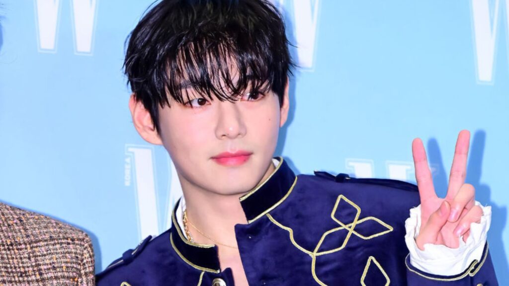BTS' V toasts with a lucky ARMY amid a recent concert
