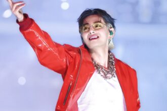 BTS' members teamed up to undress V during a concert