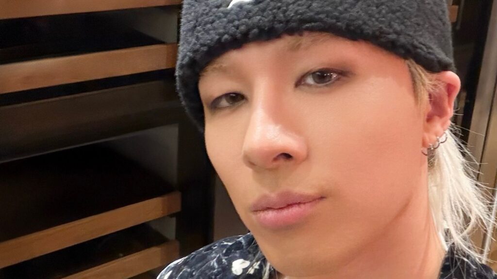 Big Bang’s Taeyang releases the “QUINTESSENCE” album sampler teaser Big Bang’s Taeyang releases the “QUINTESSENCE” album sampler teaser