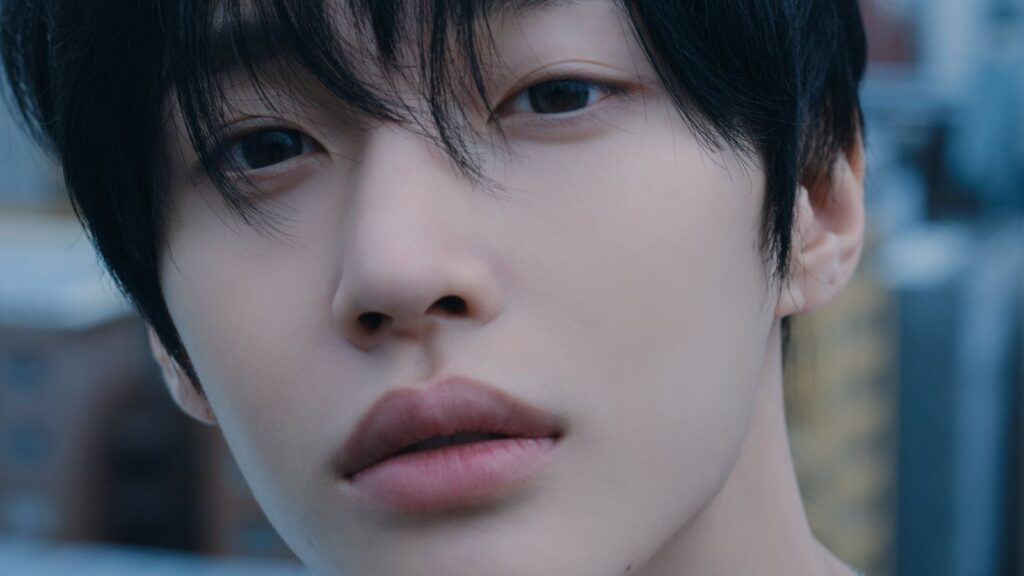 RIIZE features Wonbin for the new cinematic “No Fear” comeback trailer RIIZE features Wonbin for new cinematic “No Fear” comeback trailer