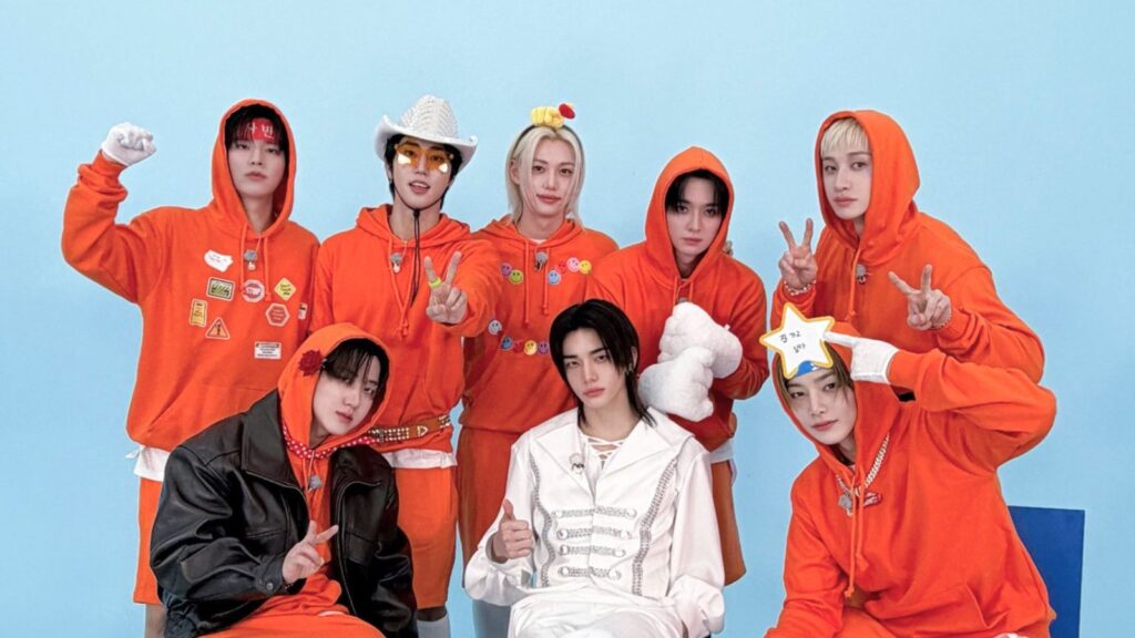 Stray Kids' "Easy" reaches 100 million views on YouTube Stray Kids' Easy reaches 100 million views on YouTube