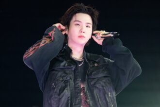 Suga ran a 12-kilometer marathon before the BTS Day 2 concert at Stanford, California