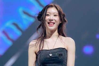 ITZY's Chaeryeong likes taking selfies when she's crying