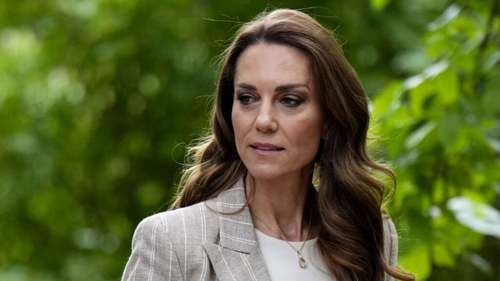 Kate Middleton opens up about the difficulties of facing a cancer diagnosis
