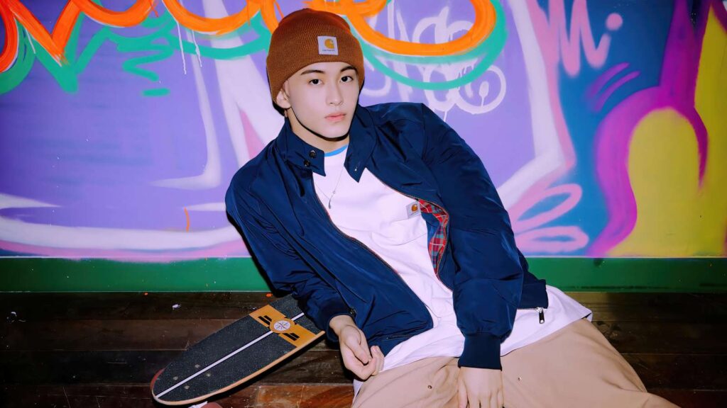Mark Lee apologizes after photos show him wearing a Confederate flag shirt