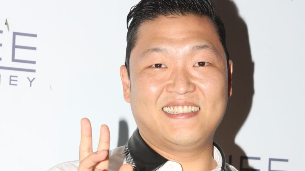 PSY kicks off the “Summer Swag 2026”