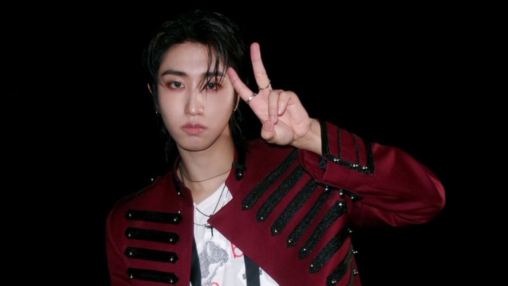 Stray Kids' Han officially releases his solo hit 'back to life' Stray Kids' Han officially releases his solo hit 'back to life'