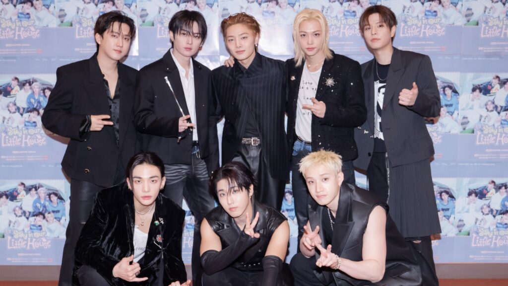 Stray Kids announces the first phase of their upcoming 'RUN IT' world tour Stray Kids announces the first phase of their upcoming 'RUN IT' world tour