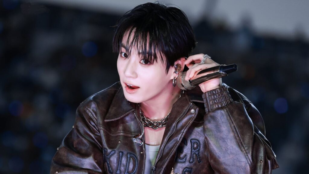 This is BTS' Jungkook's strict 10-step nighttime workout routine