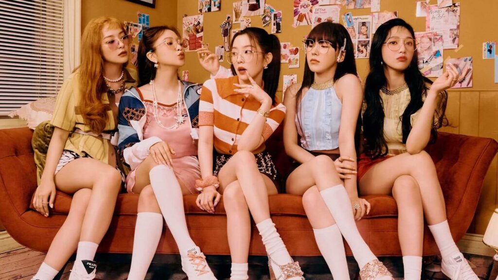 Red Velvet will make their comeback with the special album 'Velvet Summer' Red Velvet will make their comeback with the special album 'Velvet Summer'