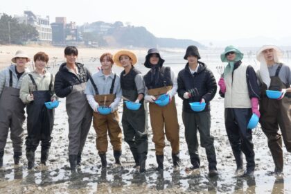 SEVENTEEN renew contract for a second time with all members embarked