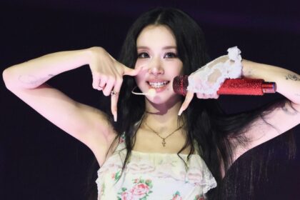 TWICE's Chaeyoung opens up about breaking down in tears during a performance