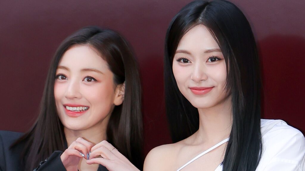 TWICE's Jihyo and Tzuyu are reportedly parting ways with JYP for solo activities TWICE's Jihyo and Tzuyu are reportedly parting ways with JYP for solo activities