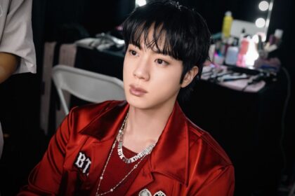 This is why fans criticized a concert-goer for spraying water on Jin during a BTS concert