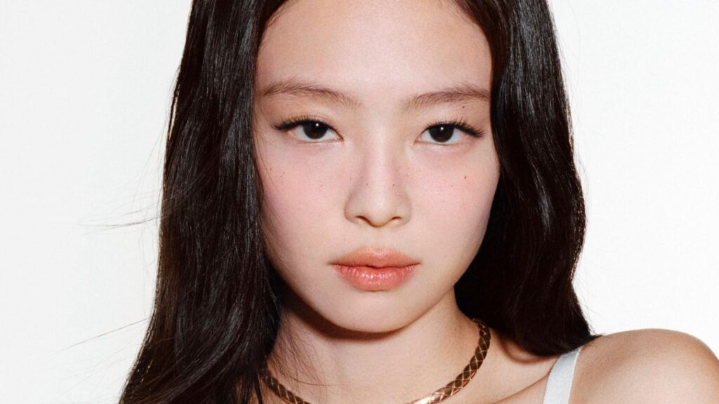 BLACKPINK’s Jennie dazzles in new Cosmopolitan Fall 2026 covers BLACKPINK’s Jennie dazzles in new Cosmopolitan Fall 2026 covers