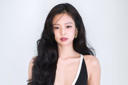 BLACKPINK's Jennie surprises with a new tattoo on her foot