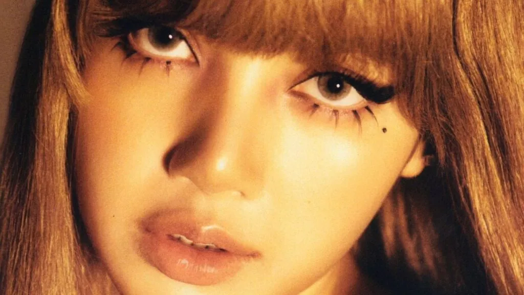 BLACKPINK's Lisa releases “SaWaDiKa” teaser photos BLACKPINK's Lisa releases “SaWaDiKa” teaser photos