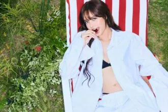 BLACKPINK’s Lisa works on her second album as a mysterious countdown appears on her website BLACKPINK’s Lisa works on her second album as a mysterious countdown appears on her website