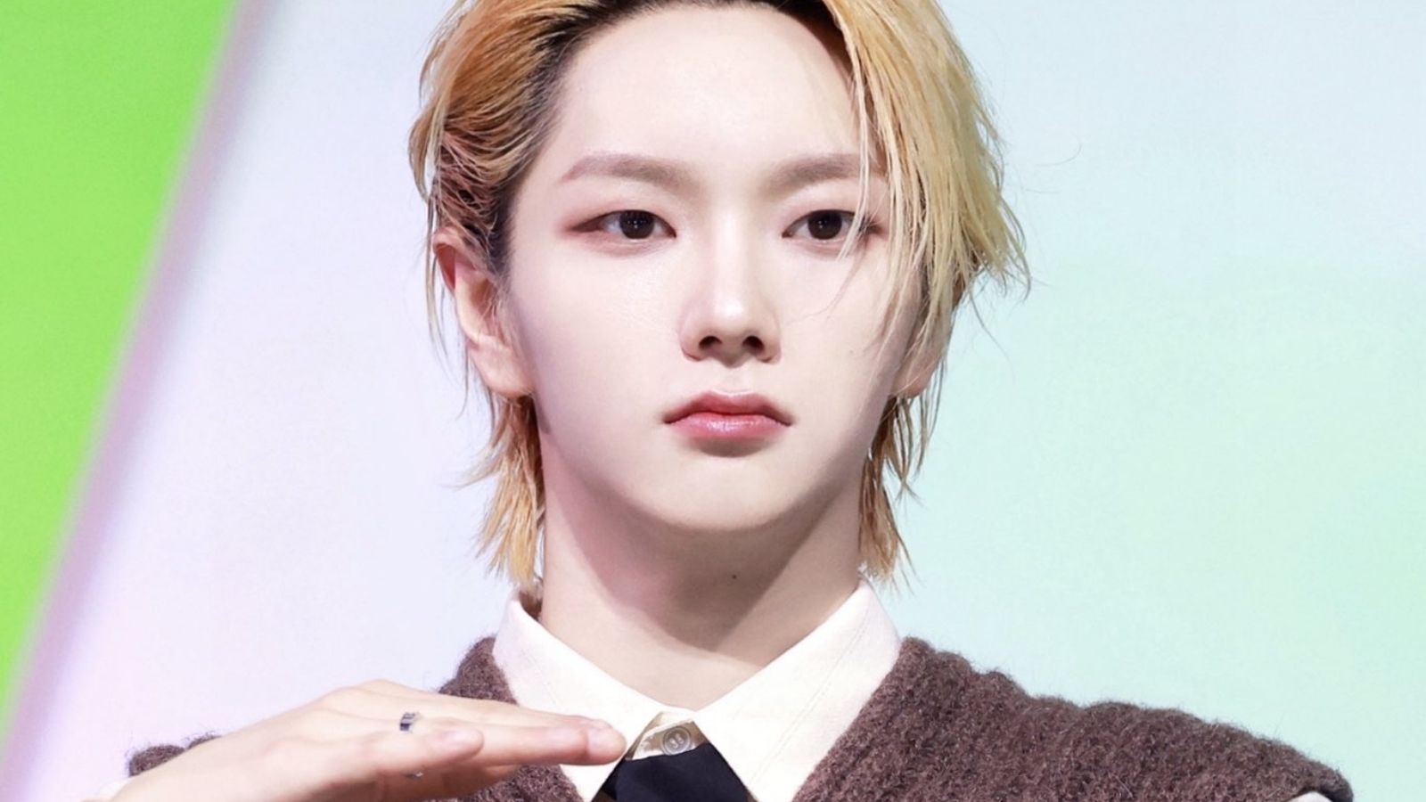 BOYNEXTDOOR's Sungho becomes the new “Music Core” MC Sungho will start next week as Music Core MC