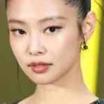Jennie confirms comeback date with “Fallen Angel”