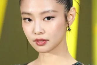 BLACKPINK's Jennie confirms comeback date with “Fallen Angel” Jennie confirms comeback date with “Fallen Angel”
