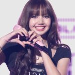 Lisa apologizes to her fans after BLACKPINK's 10th anniversary