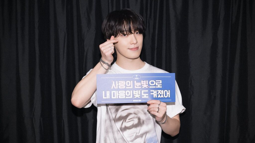 SEVENTEEN's Dino sparks concern after terrifying concert lift malfunction SEVENTEEN's Dino sparks concern after terrifying concert lift malfunction