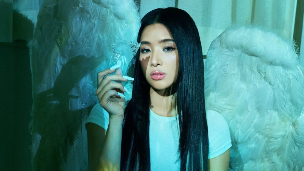 KATSEYE' Sophia will take a hiatus to prioritize her mental health KATSEYE' Sophia will take a hiatus to prioritize her mental healthheartbroken by the difficult decision of taking hiatus