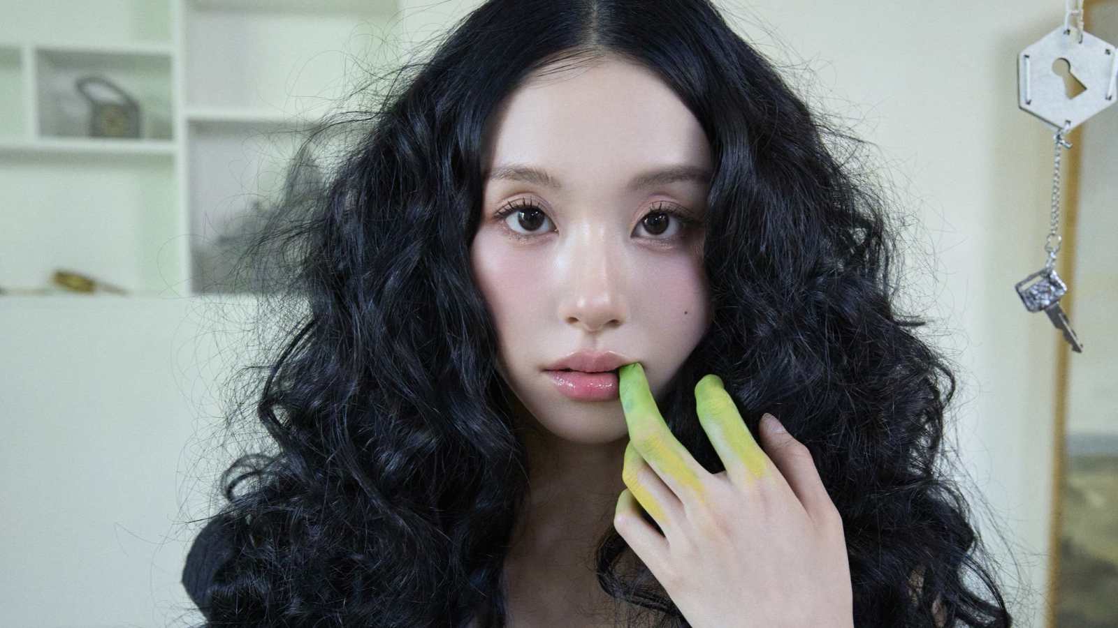 TWICE’s Chaeyoung leaves JYP Entertainment to focus on her solo career, this is how fans reacted TWICE’s Chaeyoung leaves JYP Entertainment to focus on her solo career, this is how fans reacted
