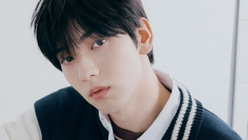 TXT’s Soobin graces COVERNAT's 2026 Fall Campaign TXT’s Soobin graces COVERNAT's 2026 Fall Campaign