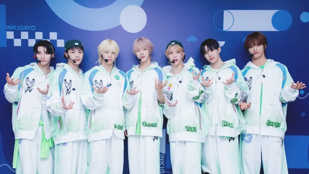 These are the official first week figures for NEXZ's 'SAUCIN'' in South Korea