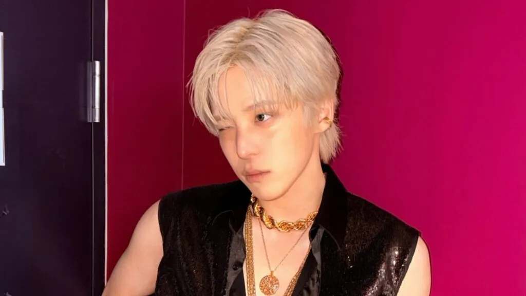 ATEEZ's Yunho joins his younger brother for the 'BAD' dance challenge ATEEZ's Yunho joins his younger brother for the 'BAD' dance challenge