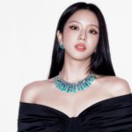 BLACKPINK’s Jisoo stuns as four different characters in Self-Portrait campaign BLACKPINK’s Jisoo stuns as four different characters in Self-Portrait campaign
